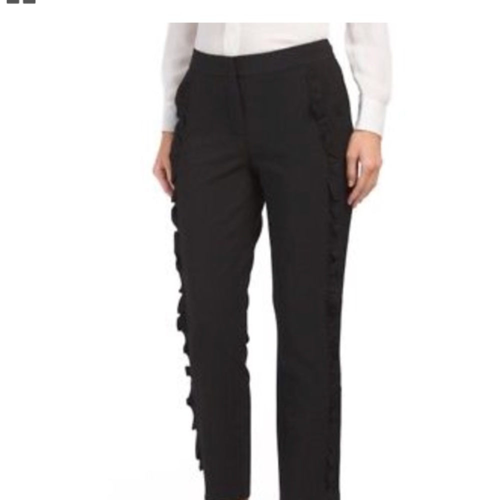 Ruffled pants